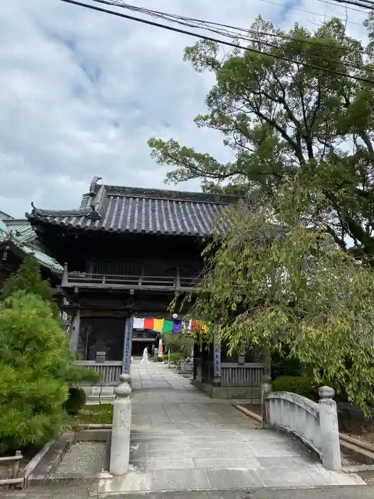 立江寺の山門・神門