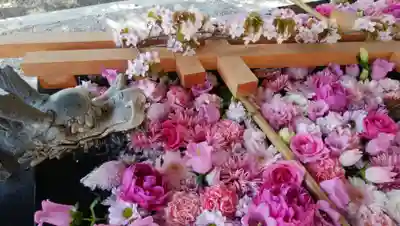 帯廣神社の手水舎