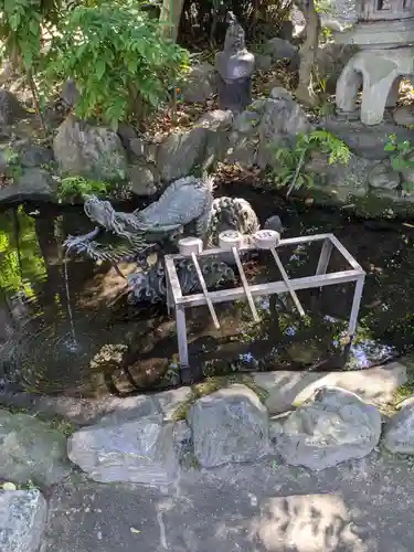 若宮神明社の庭園