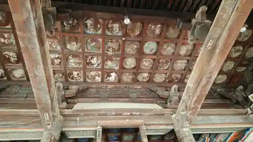 西大寺の本殿・本堂