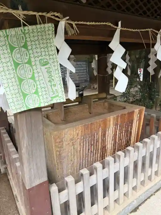 代々木八幡宮の{uncategorized: "未分類", other: "その他", undefined: "問題あり", building: "その他建物", grave: "お墓", sacred_gate: "鳥居", guardian: "狛犬", statue: "像", buddha: "仏像", history: "歴史", nature: "自然", garden: "庭園", animal: "動物", pagoda: "塔", temizu: "手水舎", mountain_gate: "山門・神門", sanctuary: "本殿・本堂", subordinate: "末社・摂社", art: "芸術", scenery: "景色", jizo: "地蔵", ema: "絵馬", goshuin: "御朱印", omikuji: "おみくじ", items: "授与品その他", amulet: "お守り", goshuincho: "御朱印帳", eats: "食事", festival: "お祭り", votive_dance: "神楽", shichigosan: "七五三参", wedding: "結婚式", experience: "体験その他", initially: "初詣", around: "周辺", anti_infection: "感染症対策"}