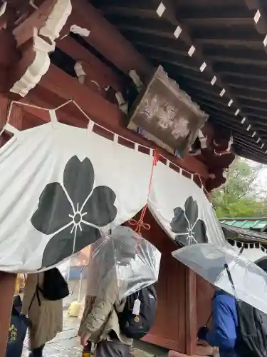 深大寺の{uncategorized: "未分類", other: "その他", undefined: "問題あり", building: "その他建物", grave: "お墓", sacred_gate: "鳥居", guardian: "狛犬", statue: "像", buddha: "仏像", history: "歴史", nature: "自然", garden: "庭園", animal: "動物", pagoda: "塔", temizu: "手水舎", mountain_gate: "山門・神門", sanctuary: "本殿・本堂", subordinate: "末社・摂社", art: "芸術", scenery: "景色", jizo: "地蔵", ema: "絵馬", goshuin: "御朱印", omikuji: "おみくじ", items: "授与品その他", amulet: "お守り", goshuincho: "御朱印帳", eats: "食事", festival: "お祭り", votive_dance: "神楽", shichigosan: "七五三参", wedding: "結婚式", experience: "体験その他", initially: "初詣", around: "周辺", anti_infection: "感染症対策"}