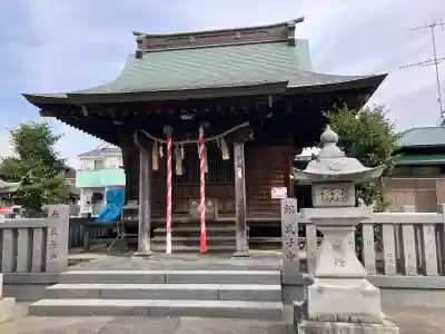 杉山社（上星川鎮守）の{uncategorized: "未分類", other: "その他", undefined: "問題あり", building: "その他建物", grave: "お墓", sacred_gate: "鳥居", guardian: "狛犬", statue: "像", buddha: "仏像", history: "歴史", nature: "自然", garden: "庭園", animal: "動物", pagoda: "塔", temizu: "手水舎", mountain_gate: "山門・神門", sanctuary: "本殿・本堂", subordinate: "末社・摂社", art: "芸術", scenery: "景色", jizo: "地蔵", ema: "絵馬", goshuin: "御朱印", omikuji: "おみくじ", items: "授与品その他", amulet: "お守り", goshuincho: "御朱印帳", eats: "食事", festival: "お祭り", votive_dance: "神楽", shichigosan: "七五三参", wedding: "結婚式", experience: "体験その他", initially: "初詣", around: "周辺", anti_infection: "感染症対策"}