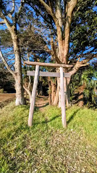 神明神社の鳥居