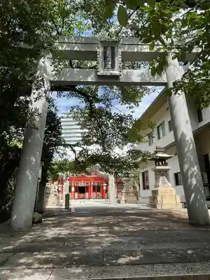 玉造稲荷神社の鳥居