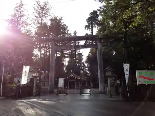 白山比咩神社の鳥居