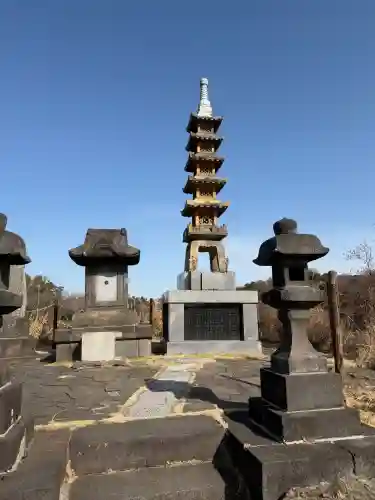 法性寺の{uncategorized: "未分類", other: "その他", undefined: "問題あり", building: "その他建物", grave: "お墓", sacred_gate: "鳥居", guardian: "狛犬", statue: "像", buddha: "仏像", history: "歴史", nature: "自然", garden: "庭園", animal: "動物", pagoda: "塔", temizu: "手水舎", mountain_gate: "山門・神門", sanctuary: "本殿・本堂", subordinate: "末社・摂社", art: "芸術", scenery: "景色", jizo: "地蔵", ema: "絵馬", goshuin: "御朱印", omikuji: "おみくじ", items: "授与品その他", amulet: "お守り", goshuincho: "御朱印帳", eats: "食事", festival: "お祭り", votive_dance: "神楽", shichigosan: "七五三参", wedding: "結婚式", experience: "体験その他", initially: "初詣", around: "周辺", anti_infection: "感染症対策"}