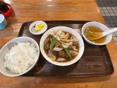 長野縣護國神社の{uncategorized: "未分類", other: "その他", undefined: "問題あり", building: "その他建物", grave: "お墓", sacred_gate: "鳥居", guardian: "狛犬", statue: "像", buddha: "仏像", history: "歴史", nature: "自然", garden: "庭園", animal: "動物", pagoda: "塔", temizu: "手水舎", mountain_gate: "山門・神門", sanctuary: "本殿・本堂", subordinate: "末社・摂社", art: "芸術", scenery: "景色", jizo: "地蔵", ema: "絵馬", goshuin: "御朱印", omikuji: "おみくじ", items: "授与品その他", amulet: "お守り", goshuincho: "御朱印帳", eats: "食事", festival: "お祭り", votive_dance: "神楽", shichigosan: "七五三参", wedding: "結婚式", experience: "体験その他", initially: "初詣", around: "周辺", anti_infection: "感染症対策"}