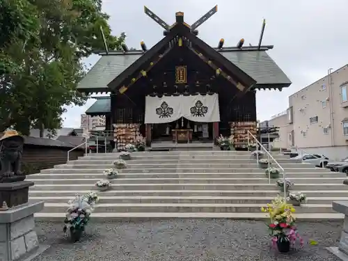 札幌諏訪神社の本殿・本堂