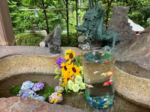 白山宮の手水舎