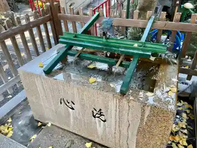 江島杉山神社の手水舎