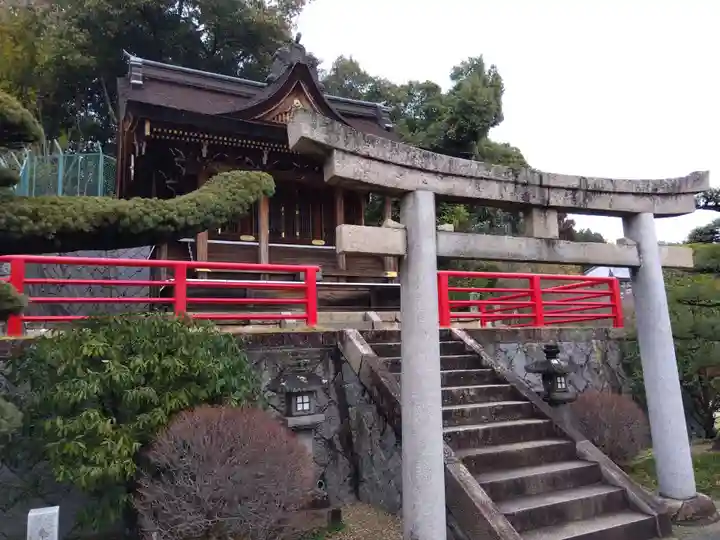 中山寺の末社・摂社