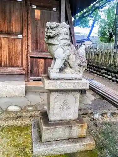 八幡社（北犬山八幡社）の狛犬