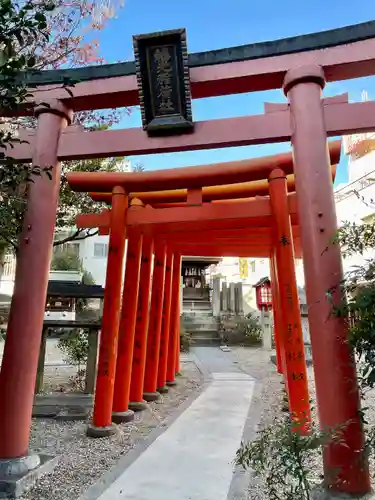 三輪神社の鳥居