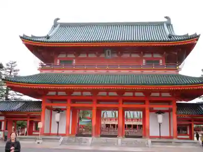 平安神宮の山門・神門
