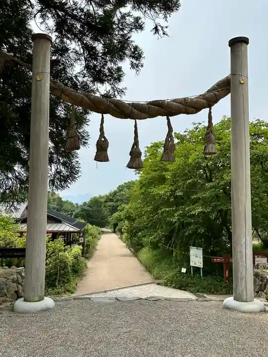 檜原神社(大神神社摂社)(奈良県)