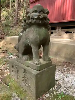 羽黒神社の狛犬