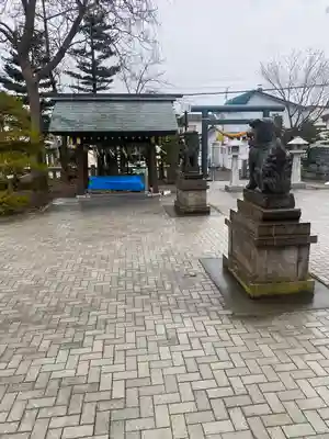 烈々布神社の手水舎