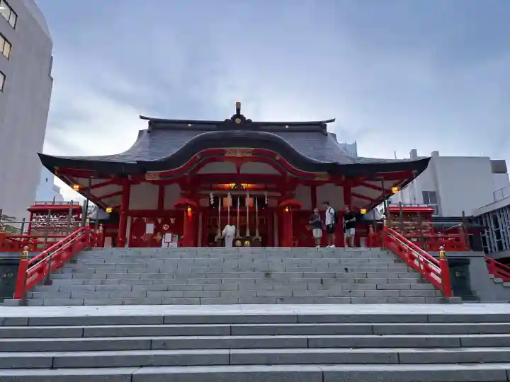 花園神社の{uncategorized: "未分類", other: "その他", undefined: "問題あり", building: "その他建物", grave: "お墓", sacred_gate: "鳥居", guardian: "狛犬", statue: "像", buddha: "仏像", history: "歴史", nature: "自然", garden: "庭園", animal: "動物", pagoda: "塔", temizu: "手水舎", mountain_gate: "山門・神門", sanctuary: "本殿・本堂", subordinate: "末社・摂社", art: "芸術", scenery: "景色", jizo: "地蔵", ema: "絵馬", goshuin: "御朱印", omikuji: "おみくじ", items: "授与品その他", amulet: "お守り", goshuincho: "御朱印帳", eats: "食事", festival: "お祭り", votive_dance: "神楽", shichigosan: "七五三参", wedding: "結婚式", experience: "体験その他", initially: "初詣", around: "周辺", anti_infection: "感染症対策"}