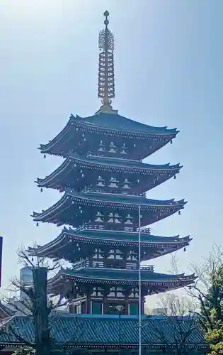 浅草寺の塔