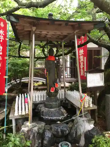 西法寺の地蔵