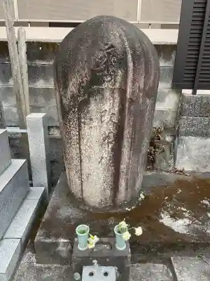 本郷薬師堂の{uncategorized: "未分類", other: "その他", undefined: "問題あり", building: "その他建物", grave: "お墓", sacred_gate: "鳥居", guardian: "狛犬", statue: "像", buddha: "仏像", history: "歴史", nature: "自然", garden: "庭園", animal: "動物", pagoda: "塔", temizu: "手水舎", mountain_gate: "山門・神門", sanctuary: "本殿・本堂", subordinate: "末社・摂社", art: "芸術", scenery: "景色", jizo: "地蔵", ema: "絵馬", goshuin: "御朱印", omikuji: "おみくじ", items: "授与品その他", amulet: "お守り", goshuincho: "御朱印帳", eats: "食事", festival: "お祭り", votive_dance: "神楽", shichigosan: "七五三参", wedding: "結婚式", experience: "体験その他", initially: "初詣", around: "周辺", anti_infection: "感染症対策"}