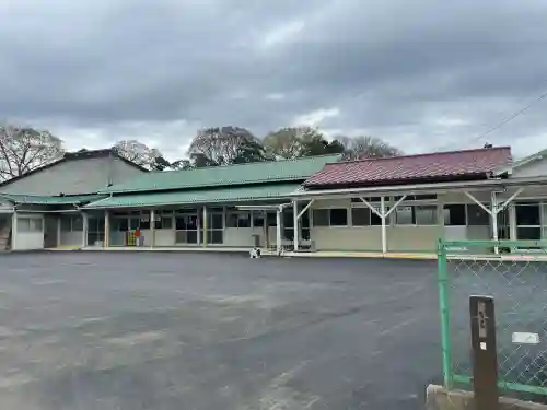 常楽寺の{uncategorized: "未分類", other: "その他", undefined: "問題あり", building: "その他建物", grave: "お墓", sacred_gate: "鳥居", guardian: "狛犬", statue: "像", buddha: "仏像", history: "歴史", nature: "自然", garden: "庭園", animal: "動物", pagoda: "塔", temizu: "手水舎", mountain_gate: "山門・神門", sanctuary: "本殿・本堂", subordinate: "末社・摂社", art: "芸術", scenery: "景色", jizo: "地蔵", ema: "絵馬", goshuin: "御朱印", omikuji: "おみくじ", items: "授与品その他", amulet: "お守り", goshuincho: "御朱印帳", eats: "食事", festival: "お祭り", votive_dance: "神楽", shichigosan: "七五三参", wedding: "結婚式", experience: "体験その他", initially: "初詣", around: "周辺", anti_infection: "感染症対策"}