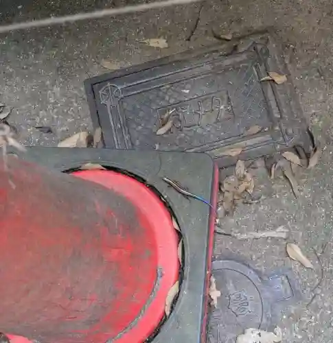 伏見稲荷大社の{uncategorized: "未分類", other: "その他", undefined: "問題あり", building: "その他建物", grave: "お墓", sacred_gate: "鳥居", guardian: "狛犬", statue: "像", buddha: "仏像", history: "歴史", nature: "自然", garden: "庭園", animal: "動物", pagoda: "塔", temizu: "手水舎", mountain_gate: "山門・神門", sanctuary: "本殿・本堂", subordinate: "末社・摂社", art: "芸術", scenery: "景色", jizo: "地蔵", ema: "絵馬", goshuin: "御朱印", omikuji: "おみくじ", items: "授与品その他", amulet: "お守り", goshuincho: "御朱印帳", eats: "食事", festival: "お祭り", votive_dance: "神楽", shichigosan: "七五三参", wedding: "結婚式", experience: "体験その他", initially: "初詣", around: "周辺", anti_infection: "感染症対策"}