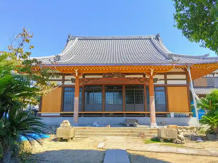 慶正寺の本殿・本堂