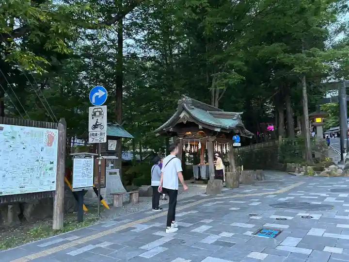 諏訪大社下社秋宮(長野県)