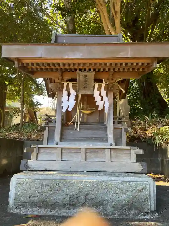 鹿島神社の{uncategorized: "未分類", other: "その他", undefined: "問題あり", building: "その他建物", grave: "お墓", sacred_gate: "鳥居", guardian: "狛犬", statue: "像", buddha: "仏像", history: "歴史", nature: "自然", garden: "庭園", animal: "動物", pagoda: "塔", temizu: "手水舎", mountain_gate: "山門・神門", sanctuary: "本殿・本堂", subordinate: "末社・摂社", art: "芸術", scenery: "景色", jizo: "地蔵", ema: "絵馬", goshuin: "御朱印", omikuji: "おみくじ", items: "授与品その他", amulet: "お守り", goshuincho: "御朱印帳", eats: "食事", festival: "お祭り", votive_dance: "神楽", shichigosan: "七五三参", wedding: "結婚式", experience: "体験その他", initially: "初詣", around: "周辺", anti_infection: "感染症対策"}