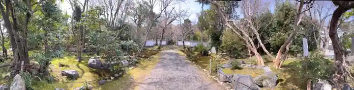 浄住寺の{uncategorized: "未分類", other: "その他", undefined: "問題あり", building: "その他建物", grave: "お墓", sacred_gate: "鳥居", guardian: "狛犬", statue: "像", buddha: "仏像", history: "歴史", nature: "自然", garden: "庭園", animal: "動物", pagoda: "塔", temizu: "手水舎", mountain_gate: "山門・神門", sanctuary: "本殿・本堂", subordinate: "末社・摂社", art: "芸術", scenery: "景色", jizo: "地蔵", ema: "絵馬", goshuin: "御朱印", omikuji: "おみくじ", items: "授与品その他", amulet: "お守り", goshuincho: "御朱印帳", eats: "食事", festival: "お祭り", votive_dance: "神楽", shichigosan: "七五三参", wedding: "結婚式", experience: "体験その他", initially: "初詣", around: "周辺", anti_infection: "感染症対策"}