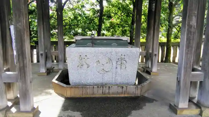 八幡大神社の手水舎