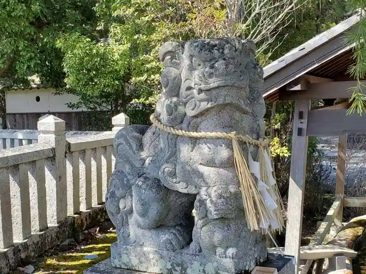 垣田神社の狛犬