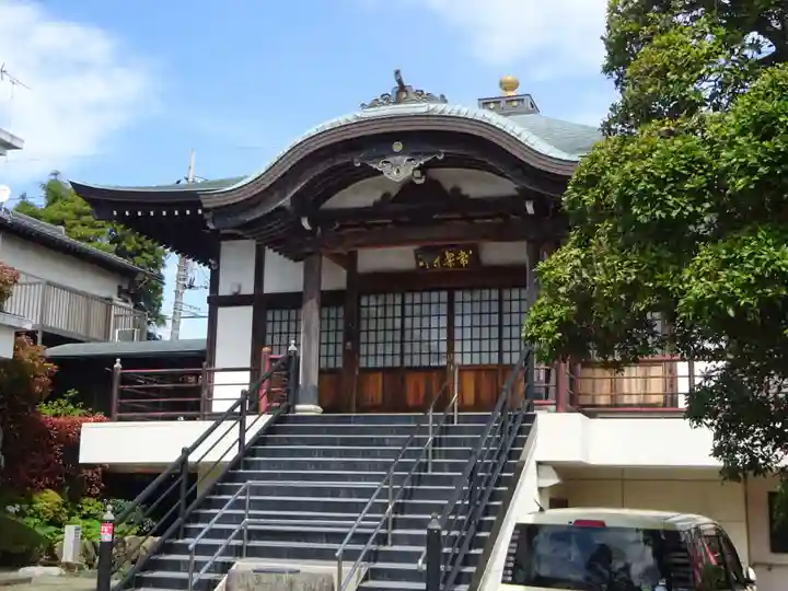 常楽寺の本殿・本堂
