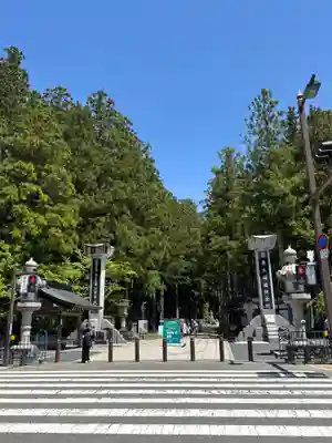 高野山金剛峯寺奥の院(和歌山県)