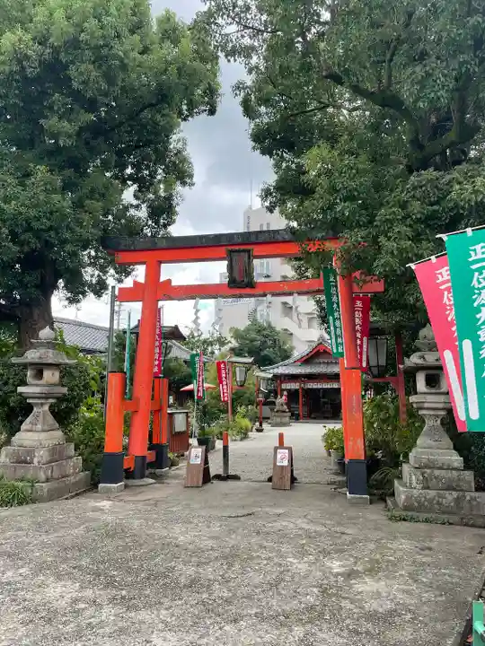 源九郎稲荷神社(奈良県)