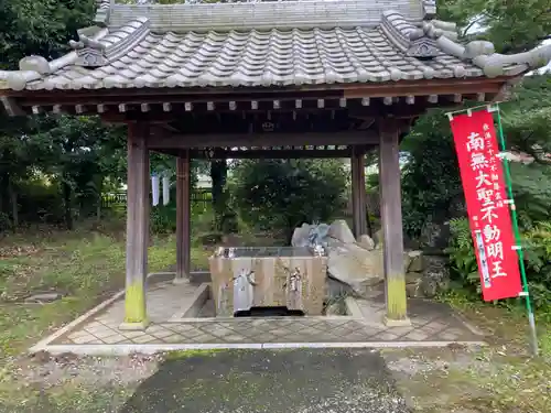 貞照寺の手水