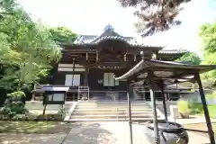 三寳寺の本殿