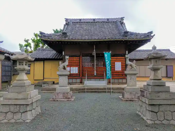 稲荷社(寄住町)の本殿・本堂