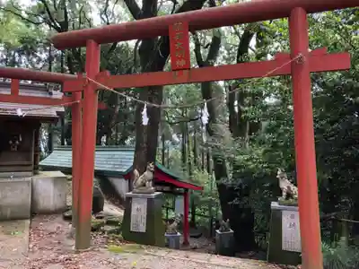 母智丘神社の末社・摂社