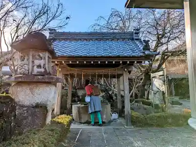 石薬師寺の手水舎