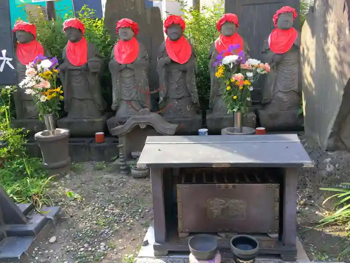 六地蔵(神奈川県)