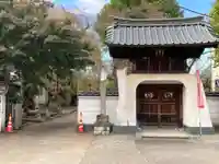 新光寺の山門・神門