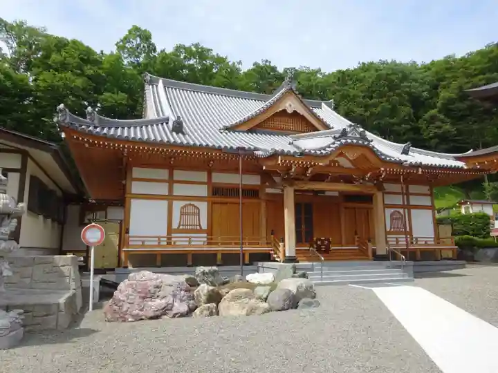 龍散寺の本殿・本堂