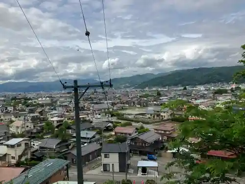 北斗神社の{uncategorized: "未分類", other: "その他", undefined: "問題あり", building: "その他建物", grave: "お墓", sacred_gate: "鳥居", guardian: "狛犬", statue: "像", buddha: "仏像", history: "歴史", nature: "自然", garden: "庭園", animal: "動物", pagoda: "塔", temizu: "手水舎", mountain_gate: "山門・神門", sanctuary: "本殿・本堂", subordinate: "末社・摂社", art: "芸術", scenery: "景色", jizo: "地蔵", ema: "絵馬", goshuin: "御朱印", omikuji: "おみくじ", items: "授与品その他", amulet: "お守り", goshuincho: "御朱印帳", eats: "食事", festival: "お祭り", votive_dance: "神楽", shichigosan: "七五三参", wedding: "結婚式", experience: "体験その他", initially: "初詣", around: "周辺", anti_infection: "感染症対策"}