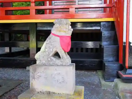 三峯神社の狛犬