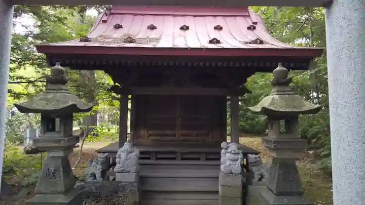 岩見澤神社の末社・摂社