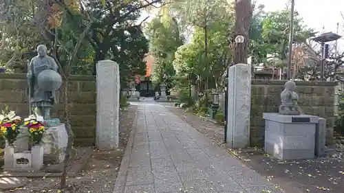 高安寺の山門