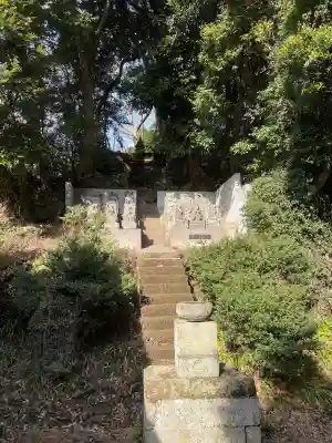 稱名寺（称名寺）の{uncategorized: "未分類", other: "その他", undefined: "問題あり", building: "その他建物", grave: "お墓", sacred_gate: "鳥居", guardian: "狛犬", statue: "像", buddha: "仏像", history: "歴史", nature: "自然", garden: "庭園", animal: "動物", pagoda: "塔", temizu: "手水舎", mountain_gate: "山門・神門", sanctuary: "本殿・本堂", subordinate: "末社・摂社", art: "芸術", scenery: "景色", jizo: "地蔵", ema: "絵馬", goshuin: "御朱印", omikuji: "おみくじ", items: "授与品その他", amulet: "お守り", goshuincho: "御朱印帳", eats: "食事", festival: "お祭り", votive_dance: "神楽", shichigosan: "七五三参", wedding: "結婚式", experience: "体験その他", initially: "初詣", around: "周辺", anti_infection: "感染症対策"}